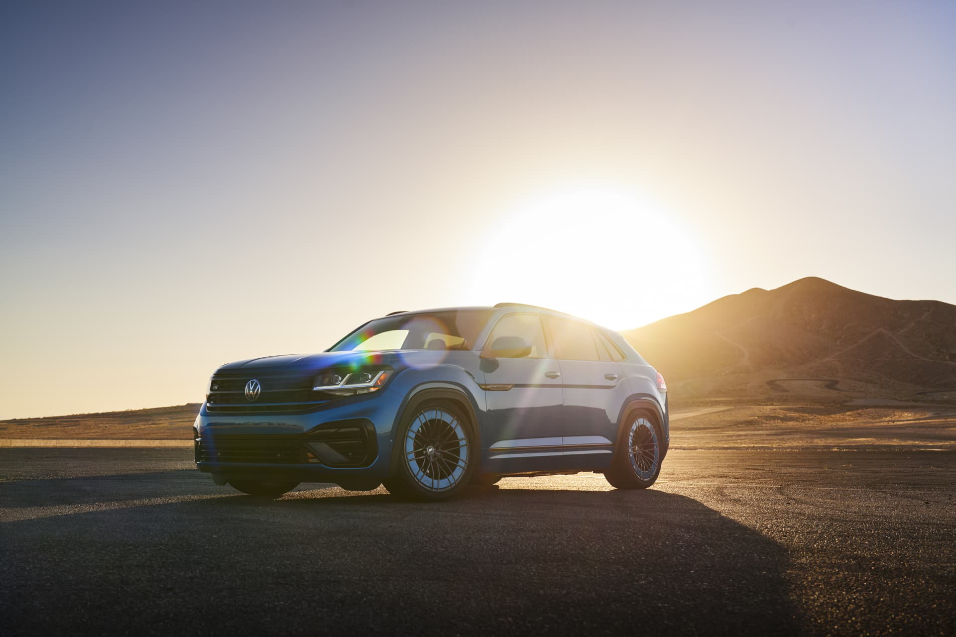 Volkswagen Atlas Cross Sport Gt Concept 0721 31 Dinamica