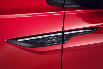 Volkswagen Taigo 2022 Rojo Frontal Kings Red Detalles 05