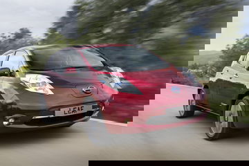 Coches Electricos Segunda Mano Agosto 2021 Nisaan Leaf 01