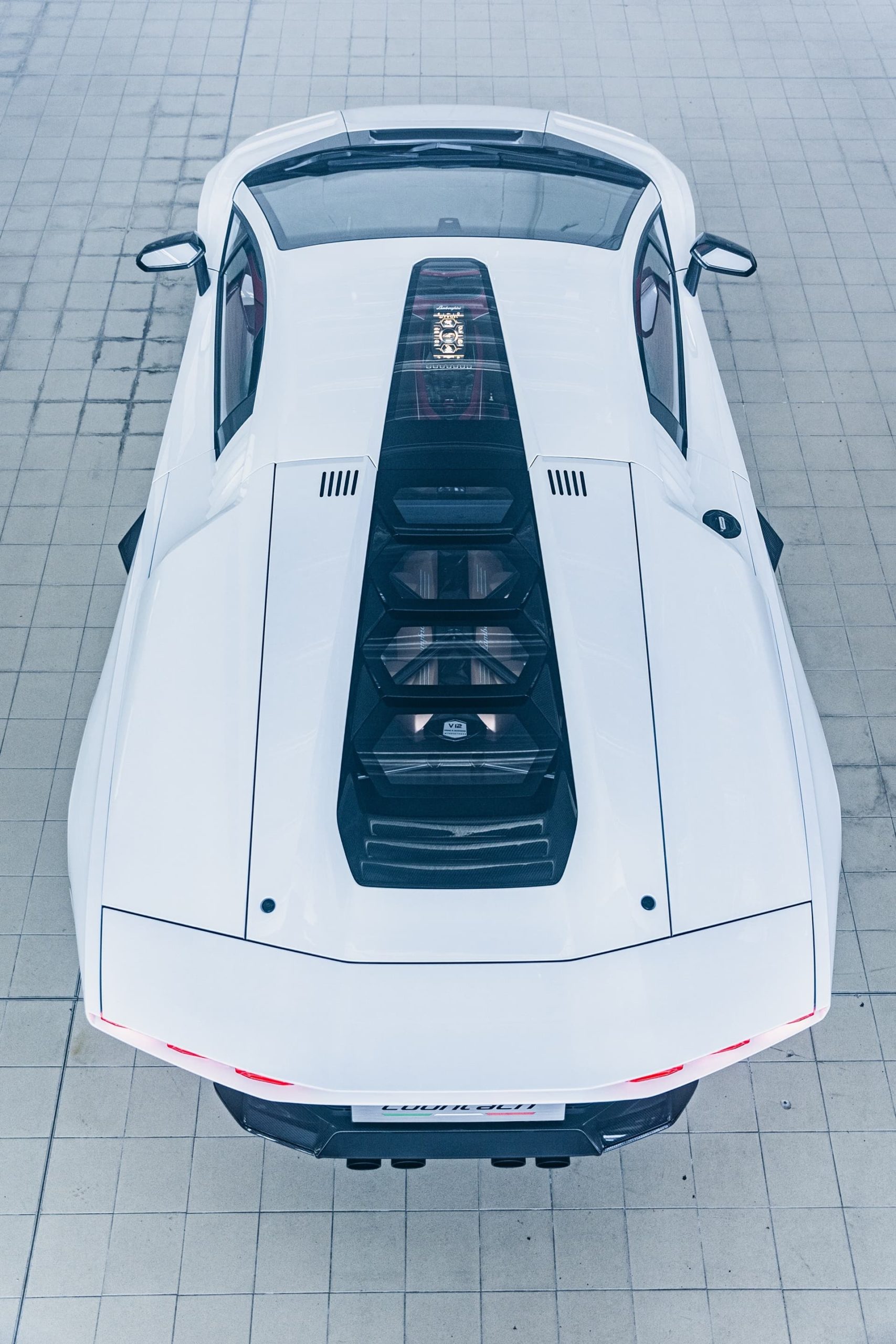 Lamborghini Countach Lpi 800 4 2022 0821 035