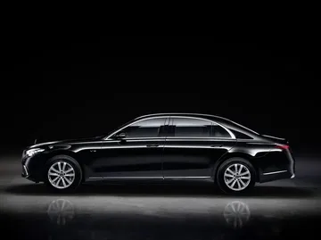 Guard: Sonderschutzversion Der Neuen S Klasse Erstmals Mit Allradantrieb Guard: Special Protection Version Of The New S Class, For The First Time With All Wheel Drive