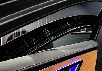 Guard: Sonderschutzversion Der Neuen S Klasse Erstmals Mit Allradantrieb Guard: Special Protection Version Of The New S Class, For The First Time With All Wheel Drive