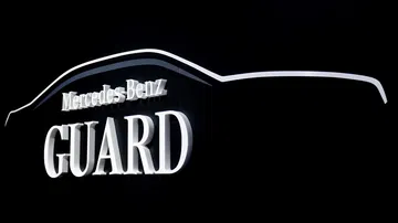 Guard: Sonderschutzversion Der Neuen S Klasse Erstmals Mit Allradantrieb Guard: Special Protection Version Of The New S Class, For The First Time With All Wheel Drive