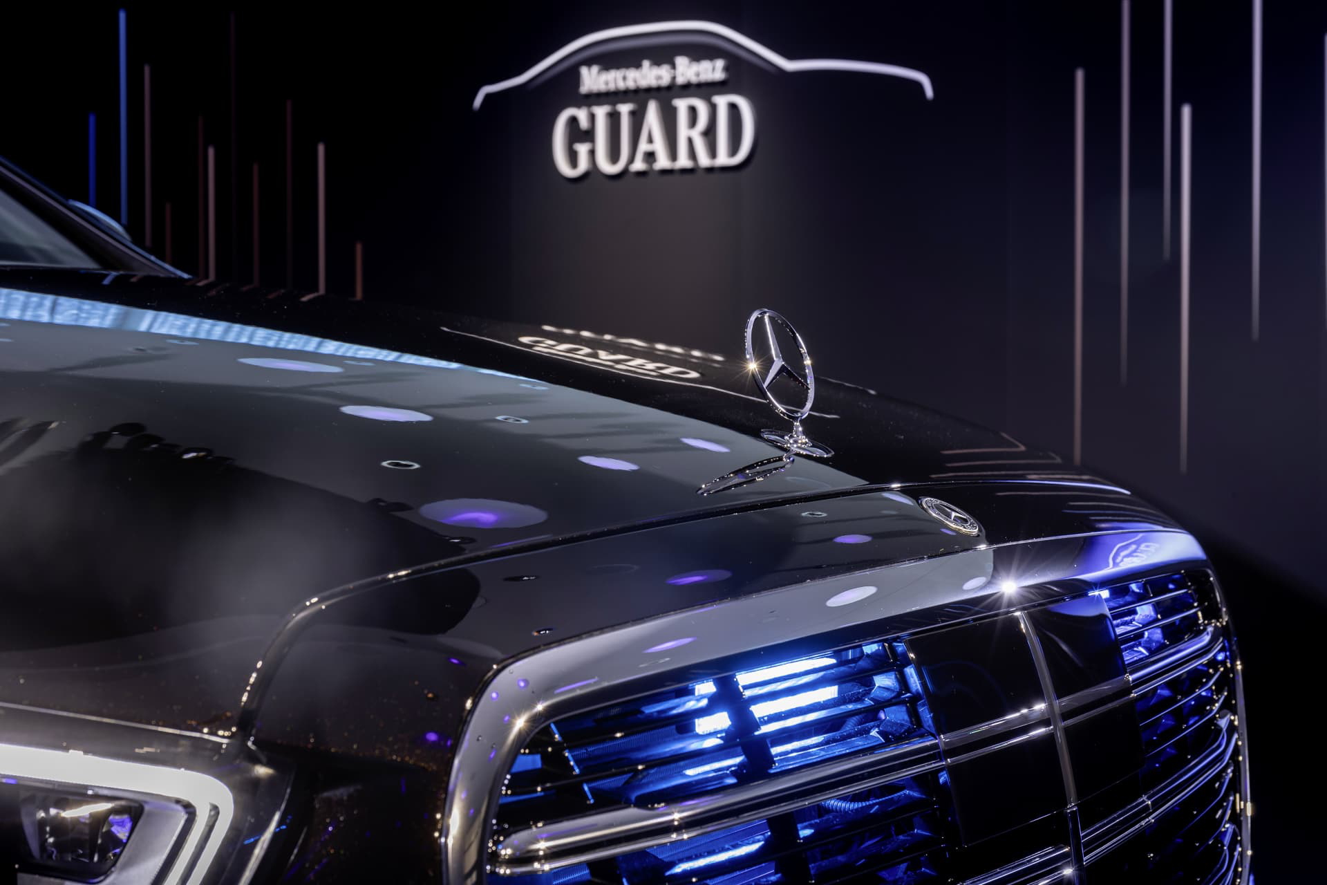 Guard: Sonderschutzversion Der Neuen S Klasse Erstmals Mit Allradantrieb Guard: Special Protection Version Of The New S Class, For The First Time With All Wheel Drive