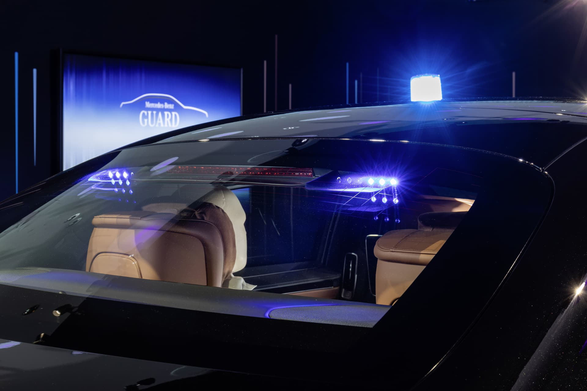 Guard: Sonderschutzversion Der Neuen S Klasse Erstmals Mit Allradantrieb Guard: Special Protection Version Of The New S Class, For The First Time With All Wheel Drive