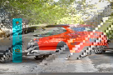 Oferta Kia Xceed Phev Agosto 2021 06 Exterior Carga Cargador