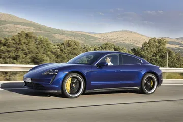 Porsche Taycan Azul Gentian 76