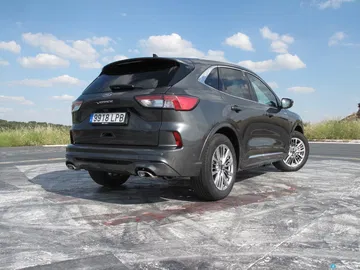 Prueba Ford Kuga Phev 17