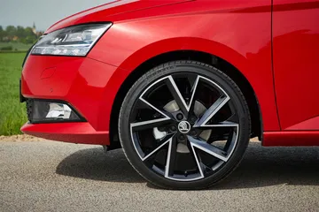 Skoda Fabia Oferta Agosto 2011 08 Exterior Detalles