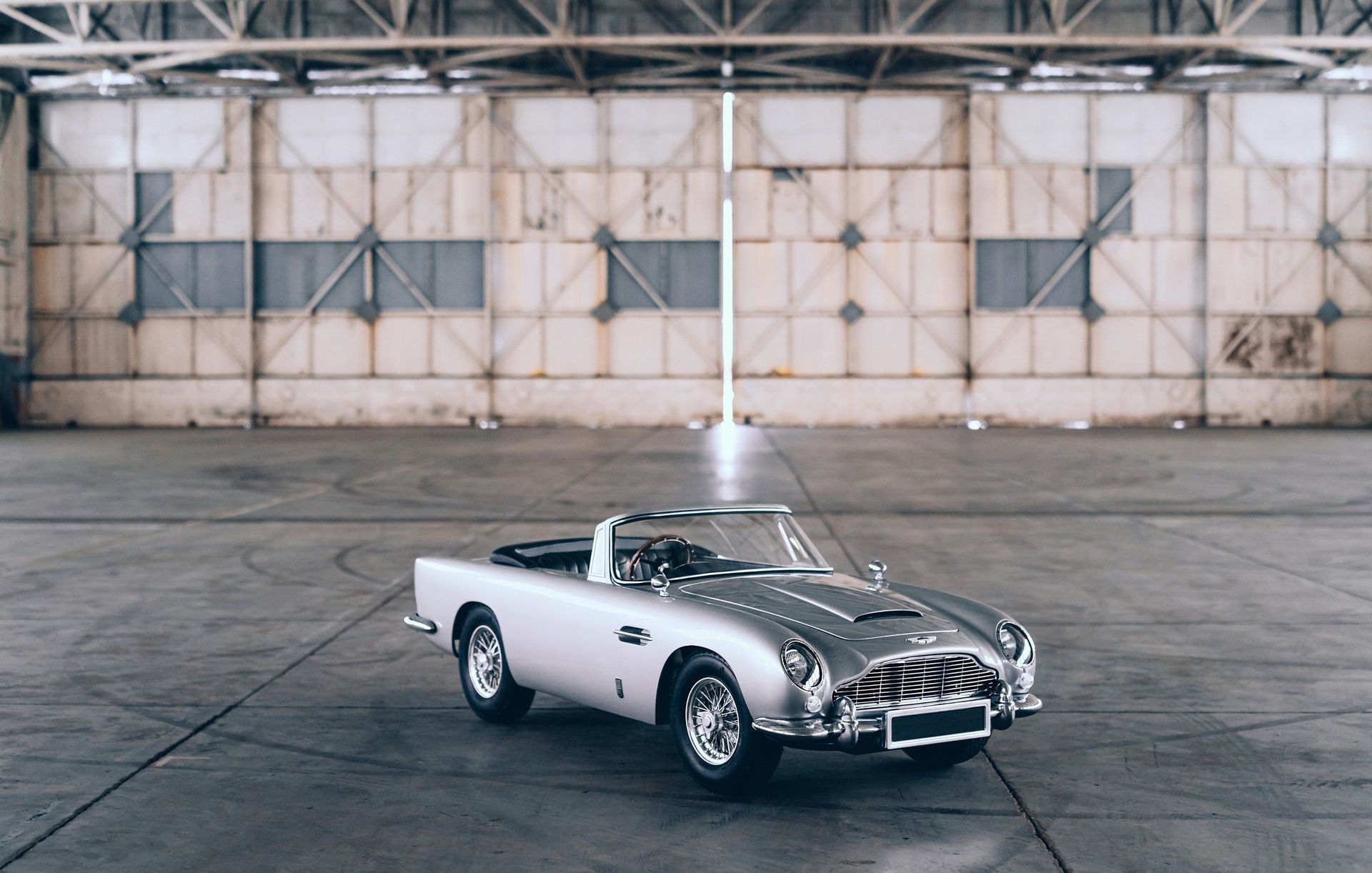 Aston Martin Db5 Junior 007 8