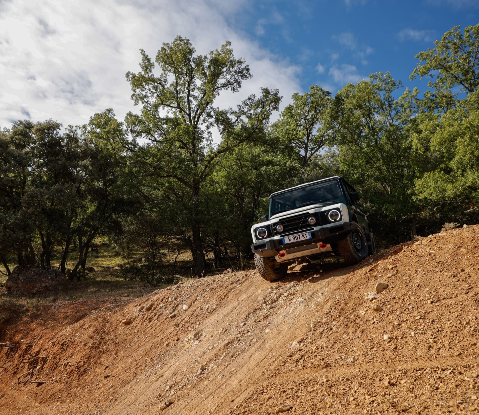 Ineos Grenadier Offroad 00010
