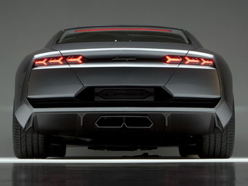 Lamborghini Estoque Historia 5