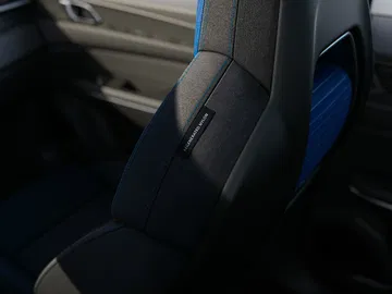 Lynk Co 01 Interior 10