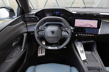 Peugeot 308 2022 0921 004
