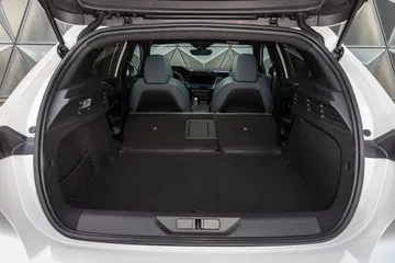 Peugeot 308 2022 0921 014