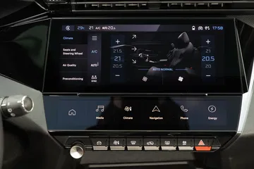 Peugeot 308 2022 0921 029