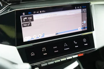 Peugeot 308 2022 0921 042