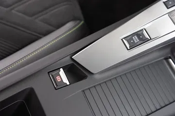 Peugeot 308 2022 0921 062