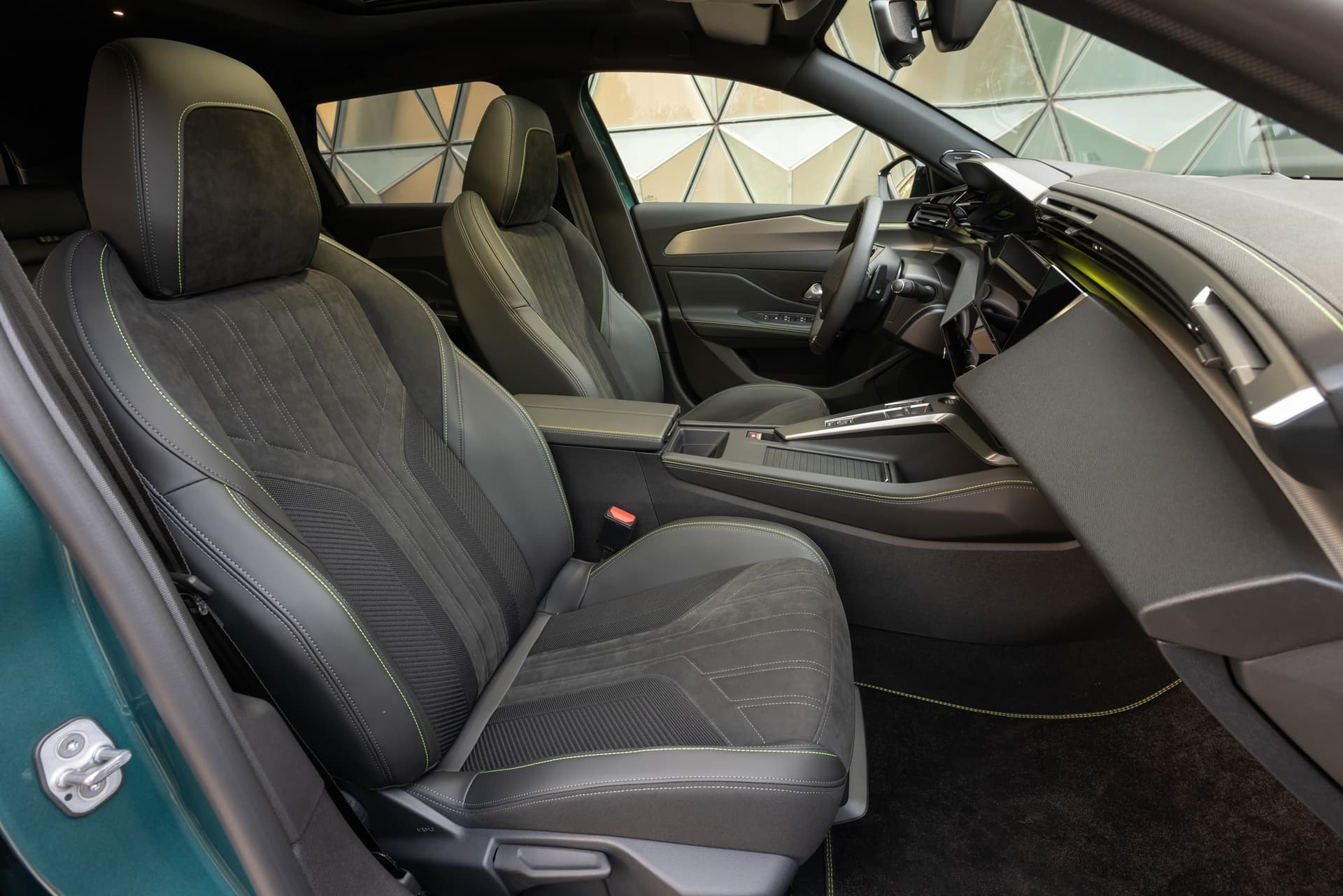 Peugeot 308 2022 0921 068