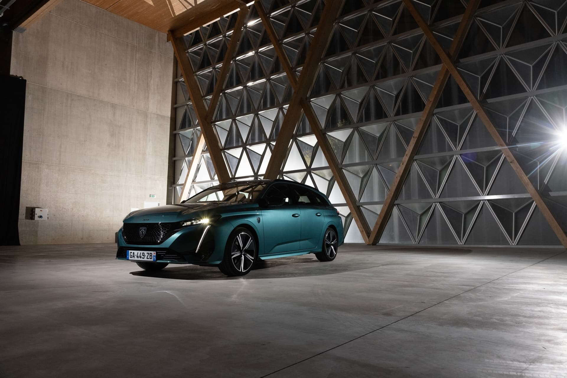 Peugeot 308 2022 0921 074