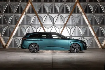 Peugeot 308 2022 0921 077