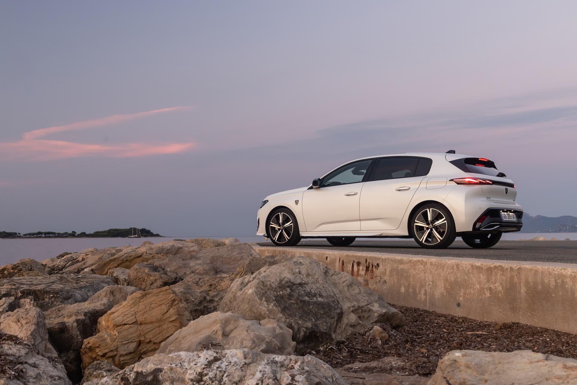 Peugeot 308 2022 0921 090