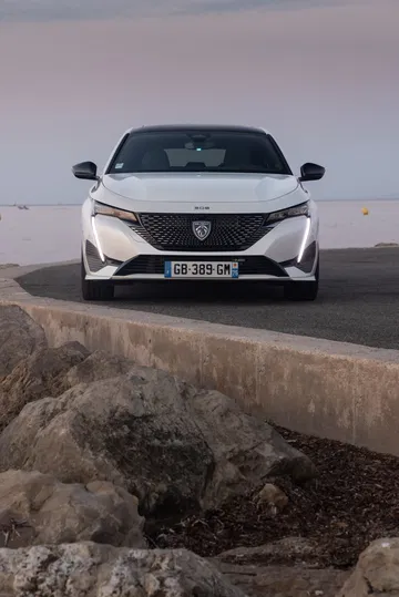Peugeot 308 2022 0921 096