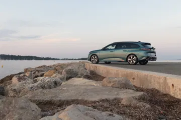 Peugeot 308 2022 0921 103