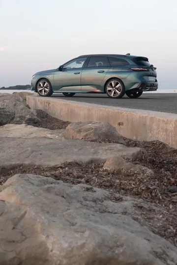 Peugeot 308 2022 0921 104