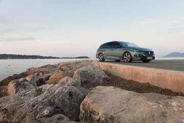 Peugeot 308 2022 0921 109