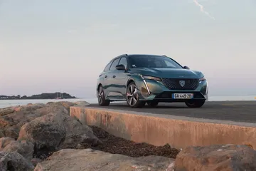 Peugeot 308 2022 0921 112