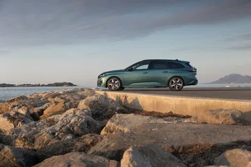 Peugeot 308 2022 0921 124