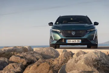 Peugeot 308 2022 0921 129