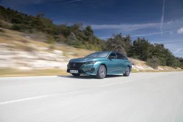 Peugeot 308 2022 0921 143