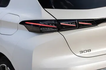 Peugeot 308 2022 0921 180
