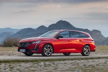 Peugeot 308 2022 0921 207