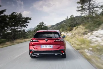 Peugeot 308 2022 0921 250