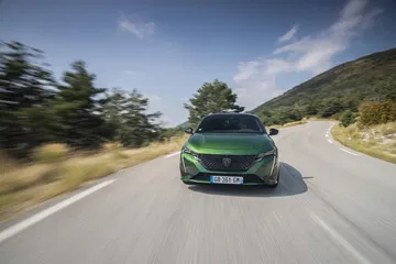 Peugeot 308 2022 0921 270