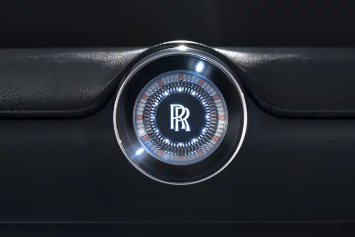 Rolls Royce Spectre Electrico Anuncio Ex103 Vision Next 100 06
