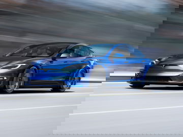 Tesla Model S Plaid 2021 0921 001
