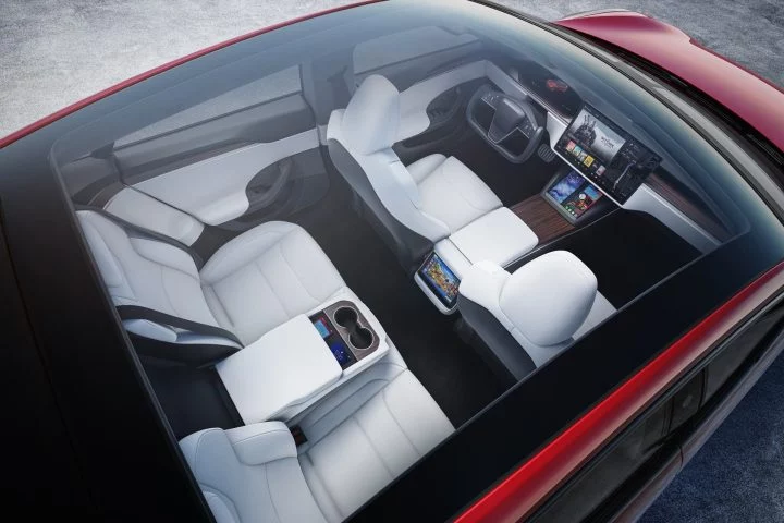 Tesla Model S Plaid 2021 0921 016