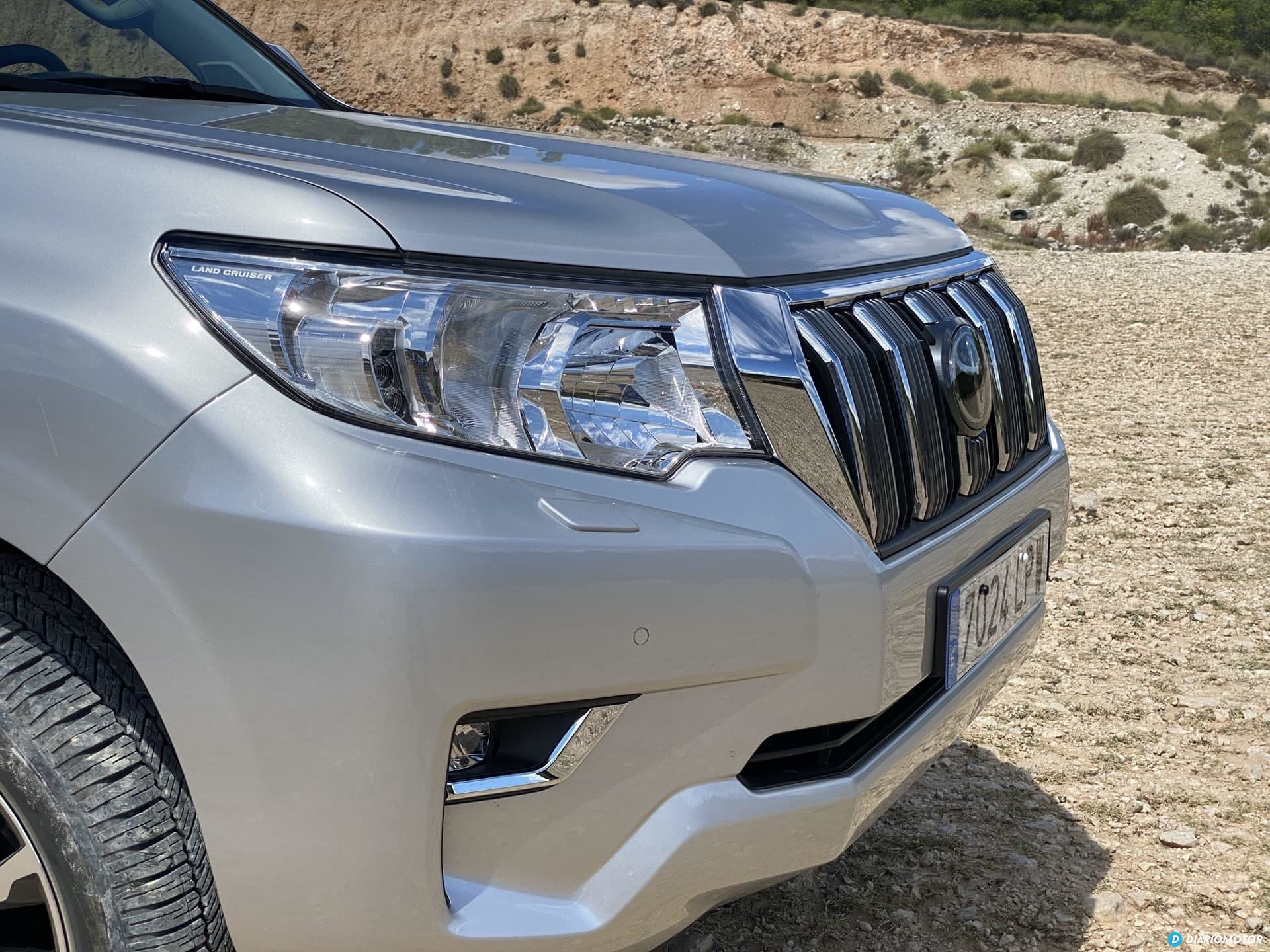 Toyota Land Cruiser 3p Parrilla