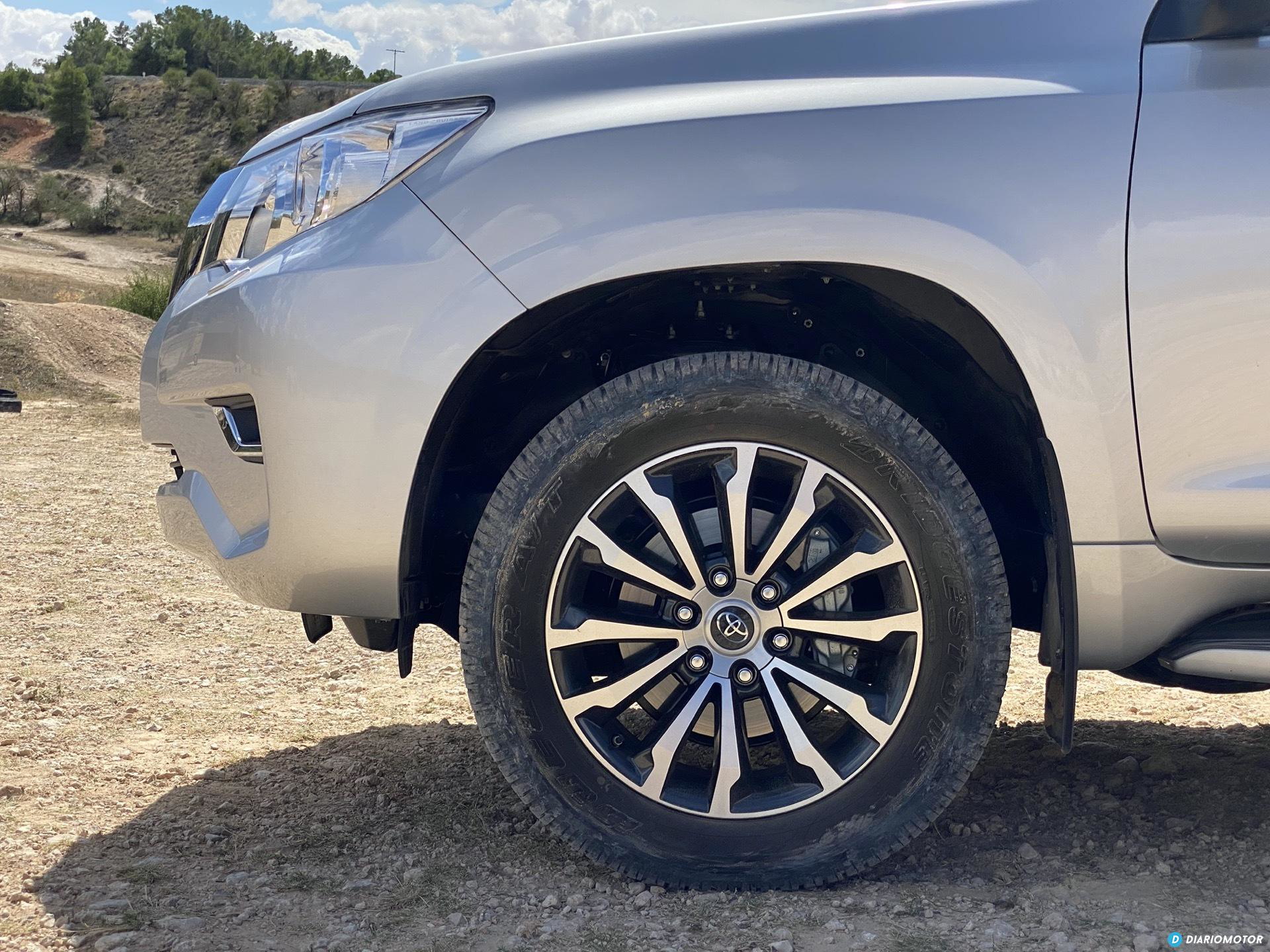 Toyota Land Cruiser 3p Rueda Capo