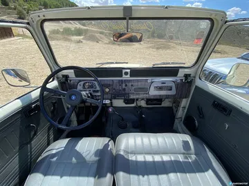Toyota Land Cruiser Bj40 Interior