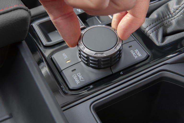 Toyota Tundra 2022 08 Interior