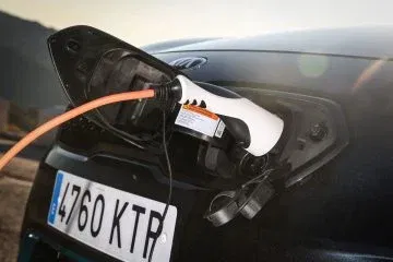 ¿Qué es un coche eléctrico? 4 claves para entender el coche eléctrico de baterías