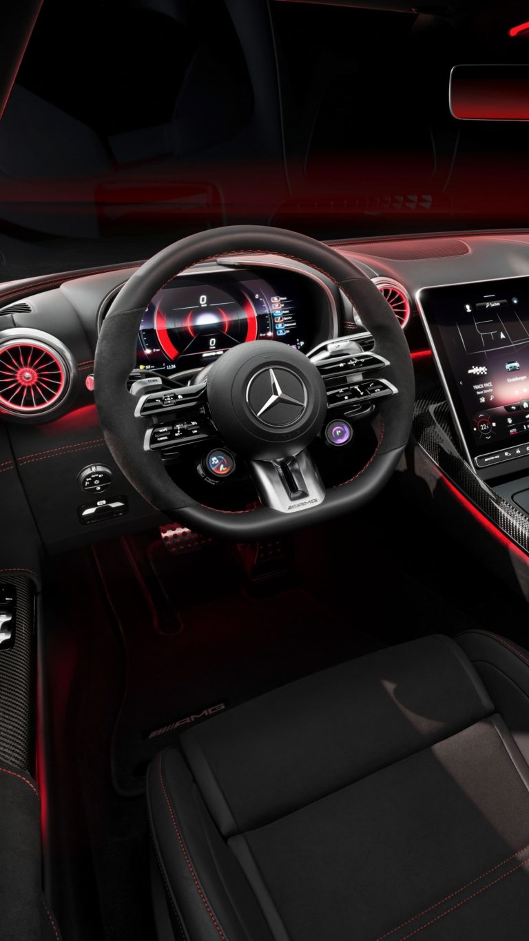 mercedes-amg-sl-2022-1021-132-617acb19a0a24-768x1366.jpg
