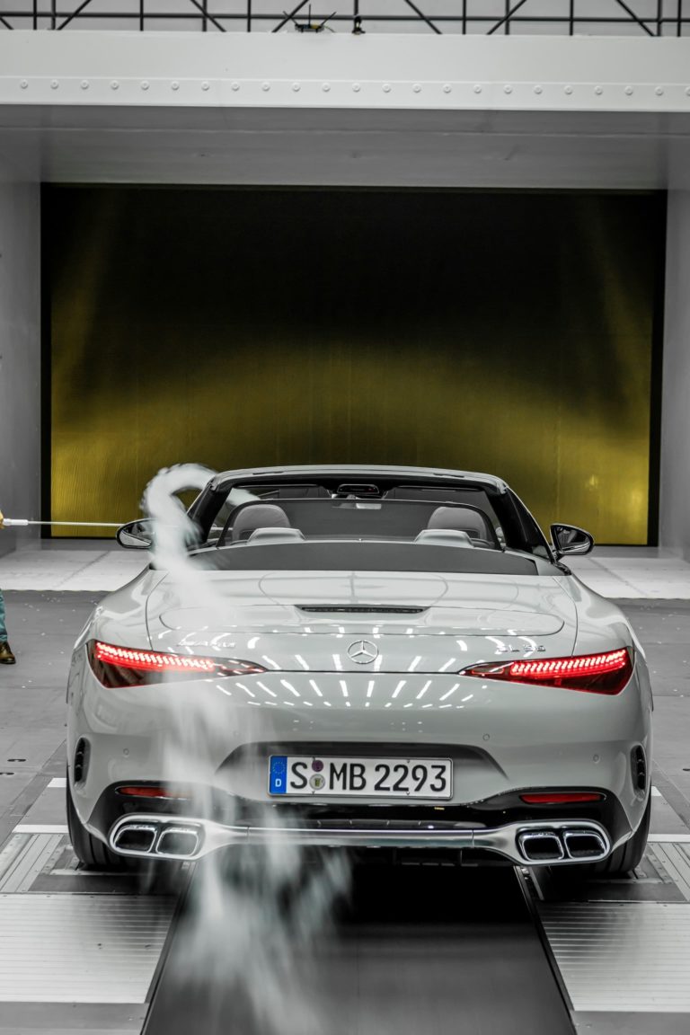 mercedes-amg-sl-2022-1021-137-617acb30ea6ee-768x1152.jpg