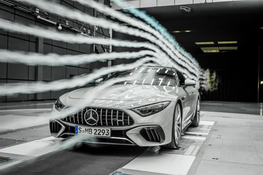 mercedes-amg-sl-2022-1021-141-617acb3b07fb9-1024x682.jpg
