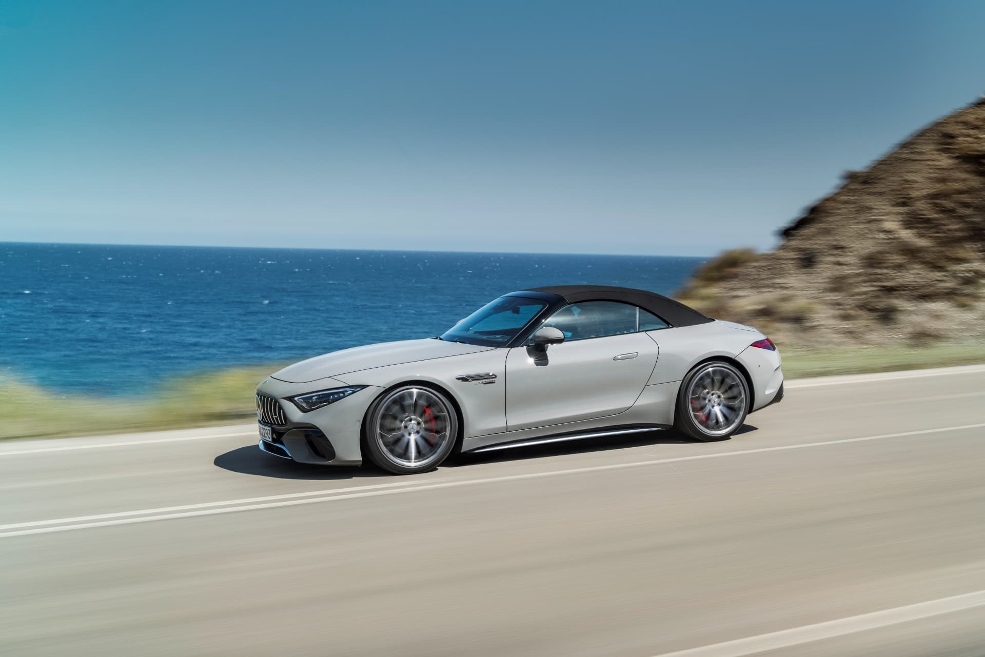 Mercedes Amg Sl 55 4matic+ Outdoor 2021 Mercedes Amg Sl 55 4matic+ Outdoor 2021